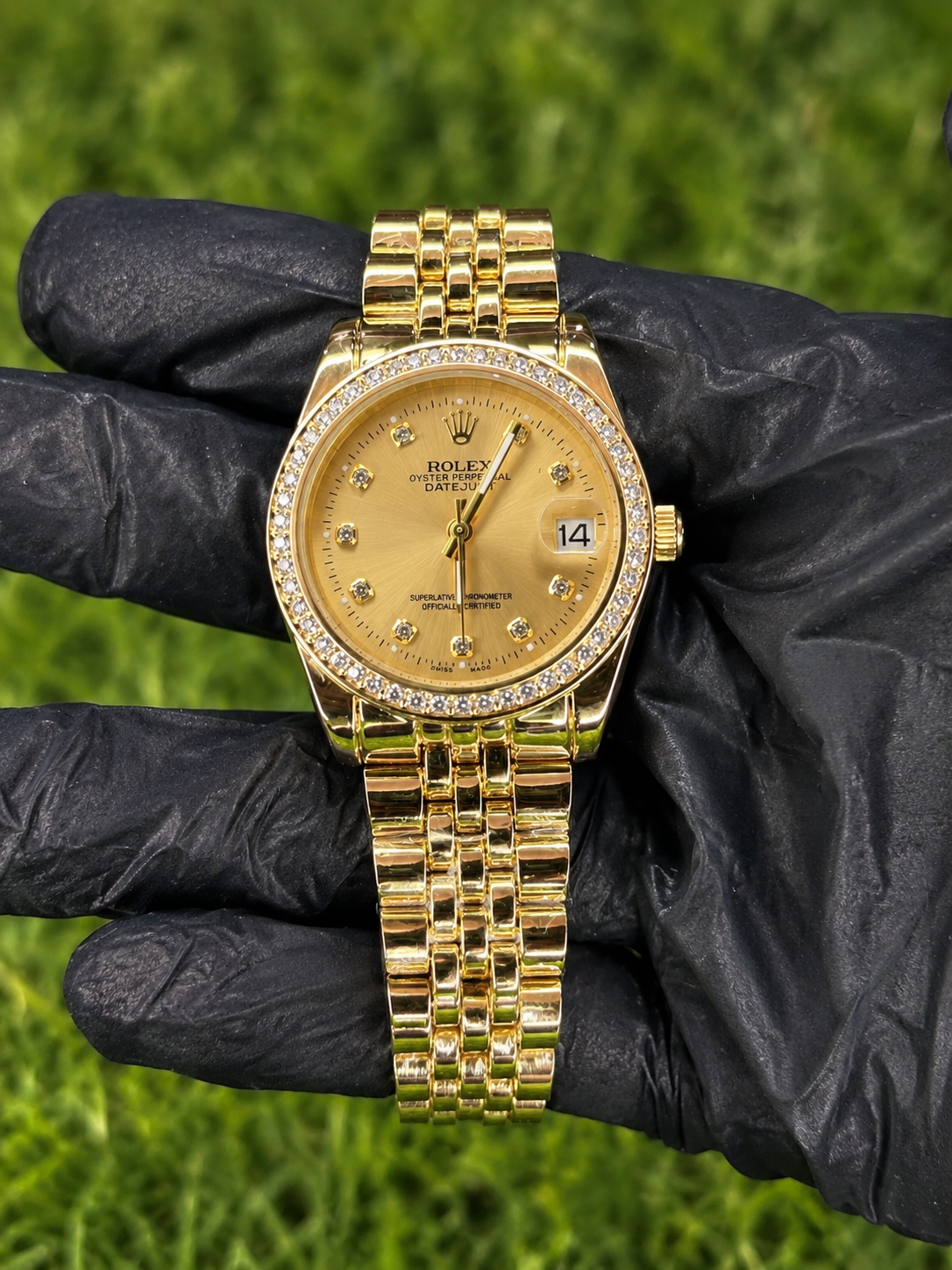 Rolex Ladies Golden Luxury Watch